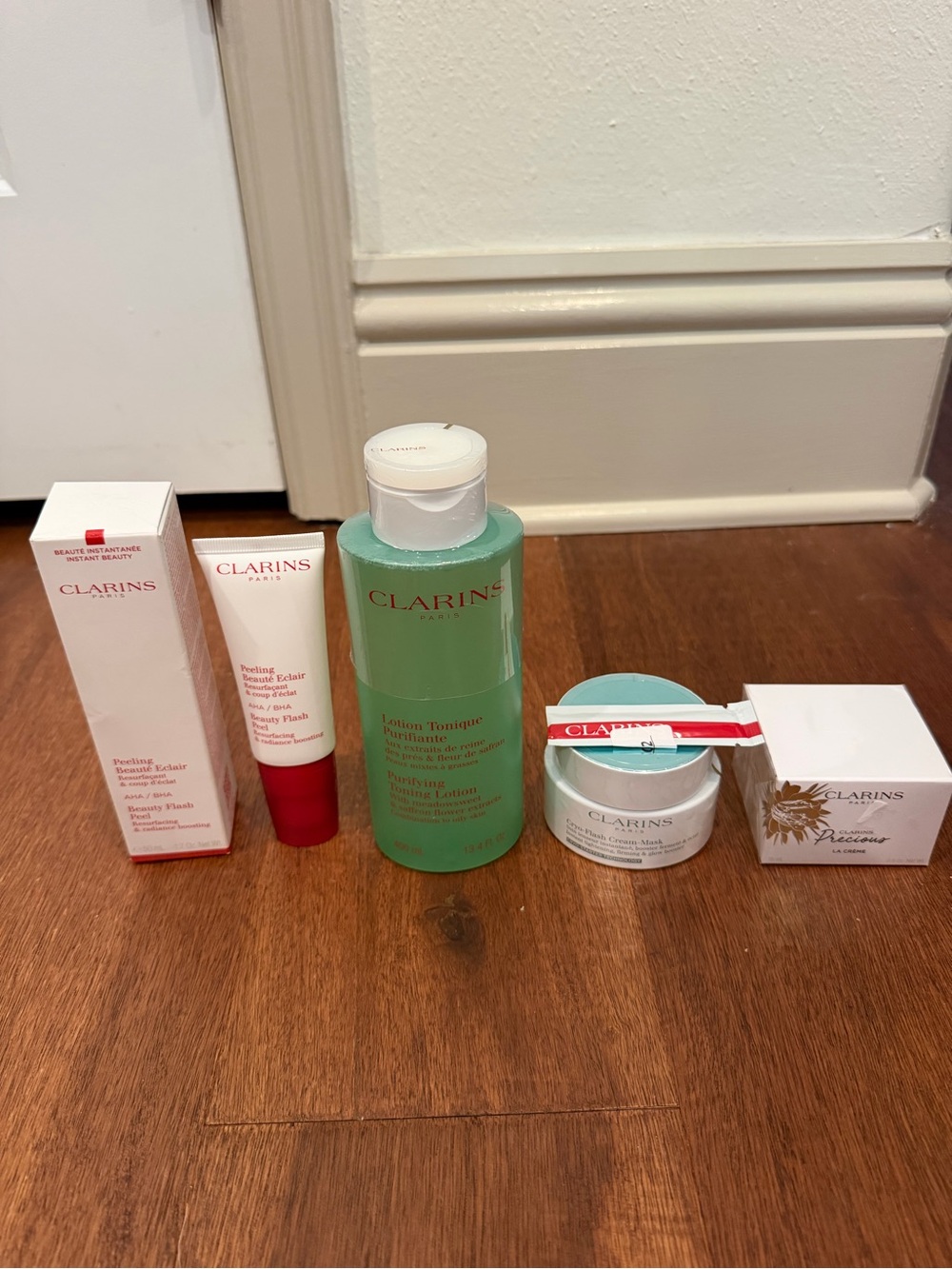 Clarins skincare set